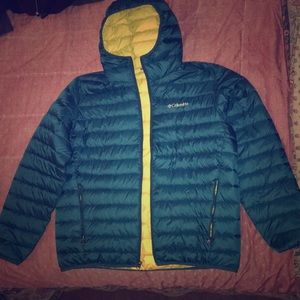 Columbia Elm Ridge hoodie.